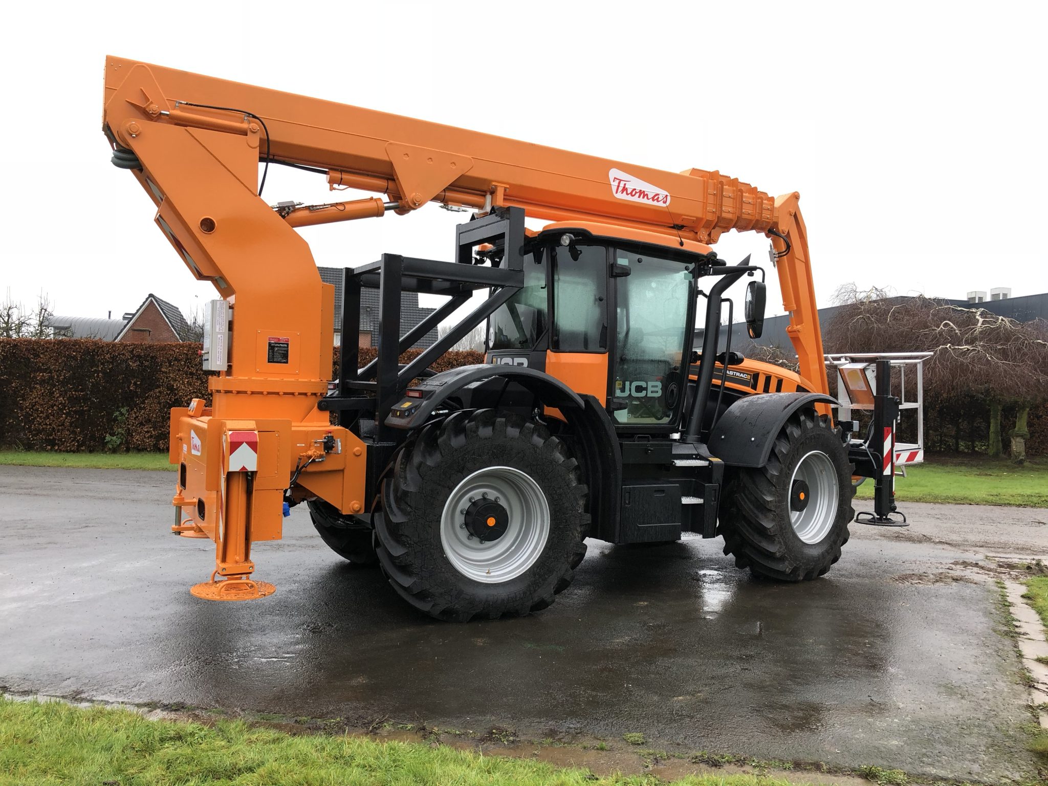 280NCTJ, tractor hoogwerker