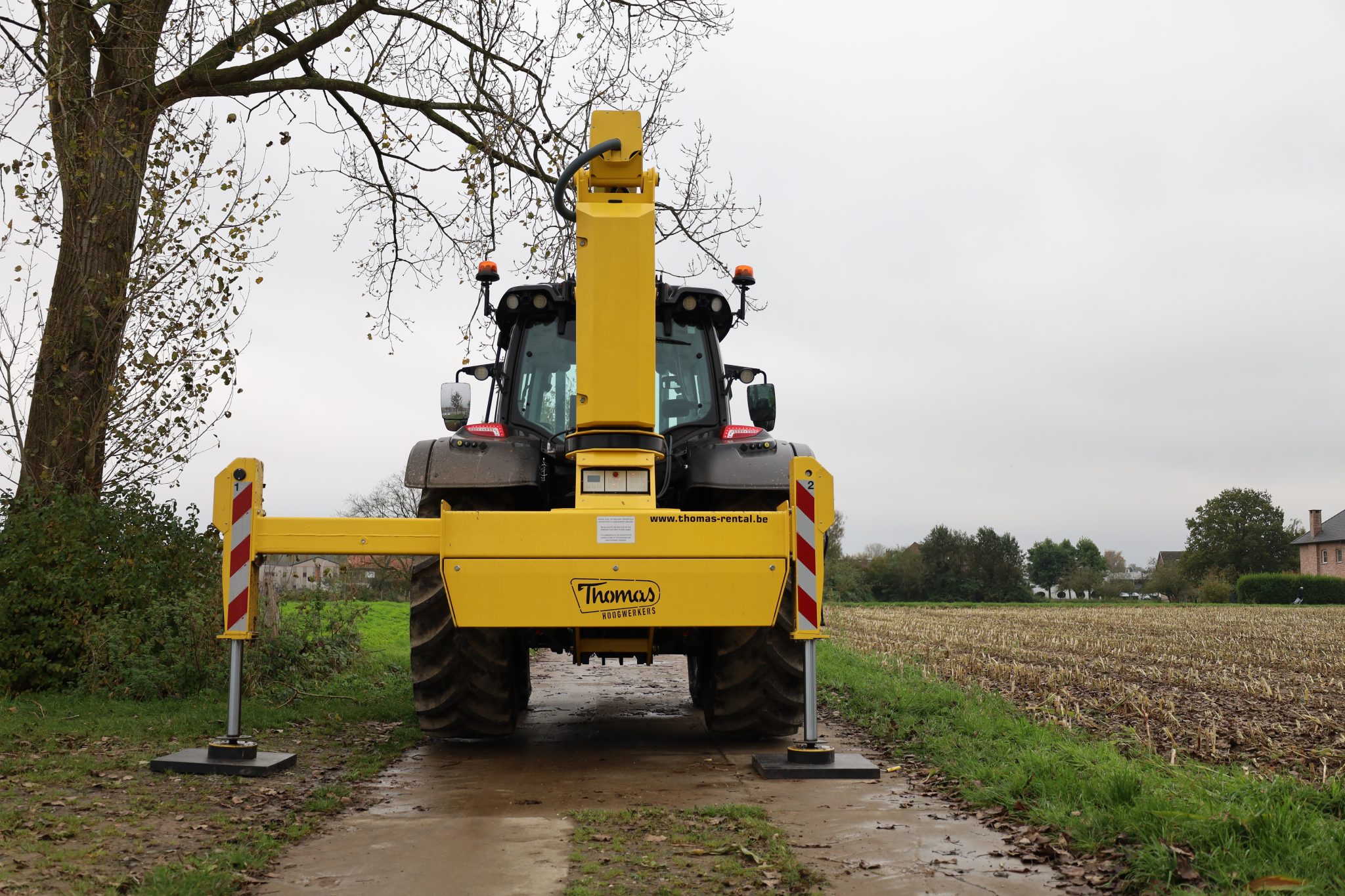 180NCTJ, tractor hoogwerker